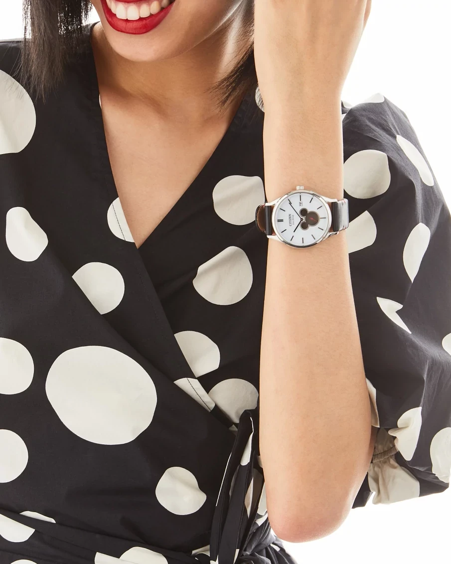 Mickey Shadow Silver-Tone Dial Leather Strap BV1130-03W | CITIZEN